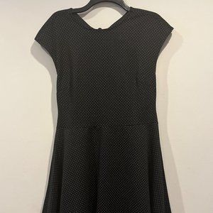 vestidos de mujer cortos GAP  con lunares color negro talla 12